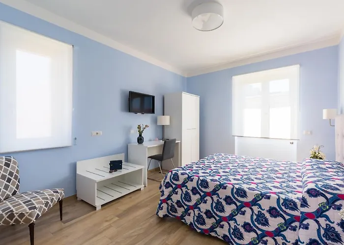 Casa Ela Bed and Breakfast