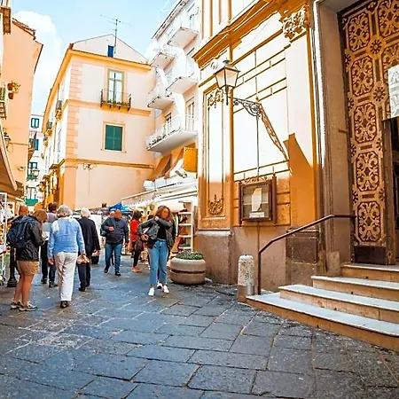 Casa Ela 3*