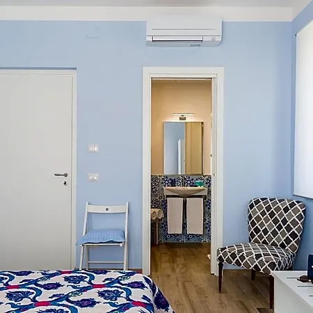Casa Ela 3*