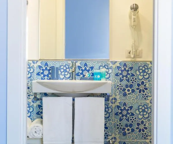 Casa Ela Bed & Breakfast